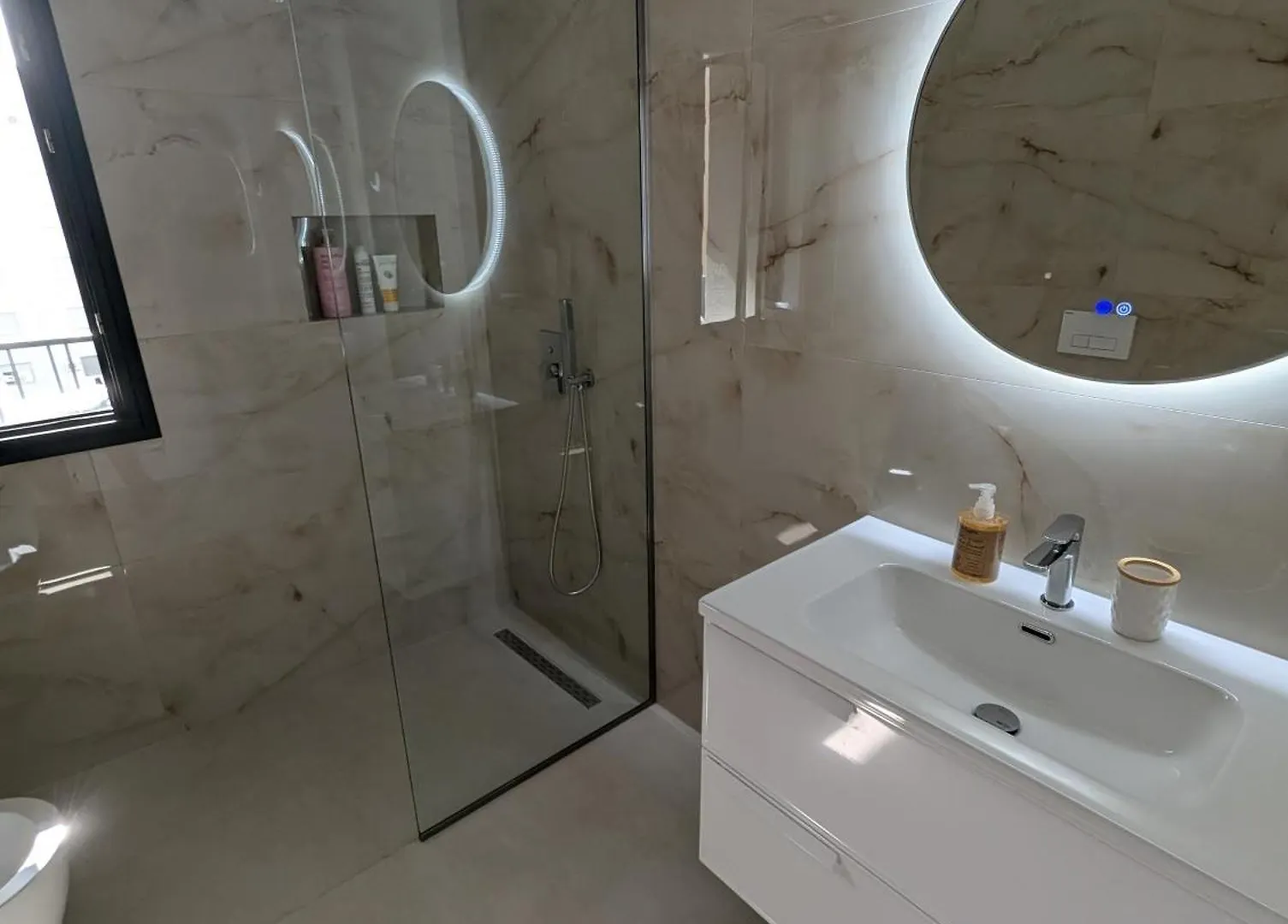 Serendipity Apartment Lungomare Avlonya 0*,  Arnavutluk